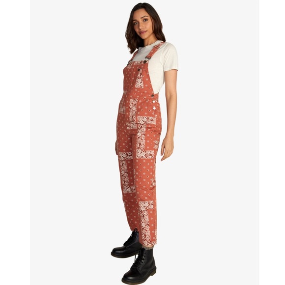 π₯π₯RVCA - SUCCESSION OVERALLSπ₯π₯ - Picture 9 of 11